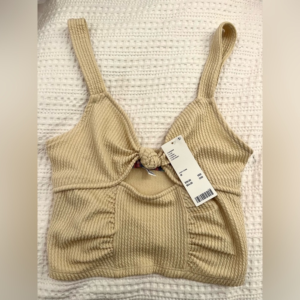 NWT *Urban outfitters* key hole top